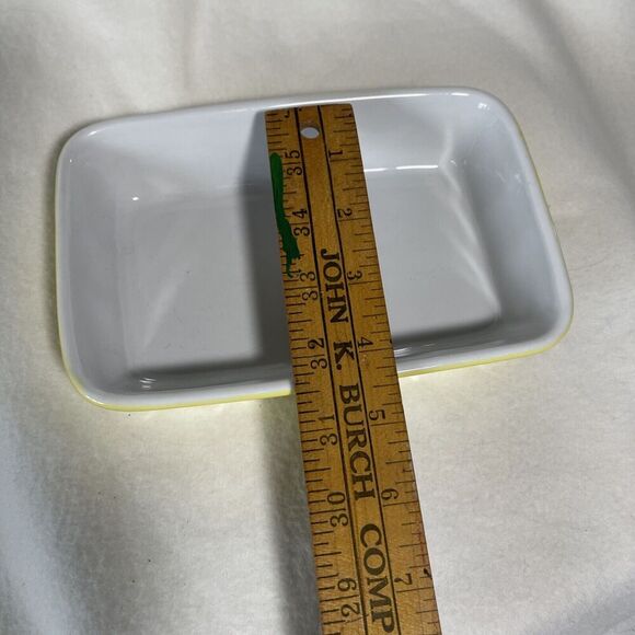 Valentina Yellow Scalloped Sides Baking Dish Made In Italy 7 x 5 in Bakeware Set - Picture 6 of 6